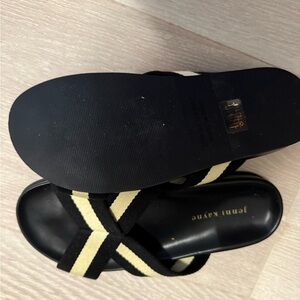 JENNY KAYNE BRAND NEW, SLIDES! Never worn, light weight and chic!!